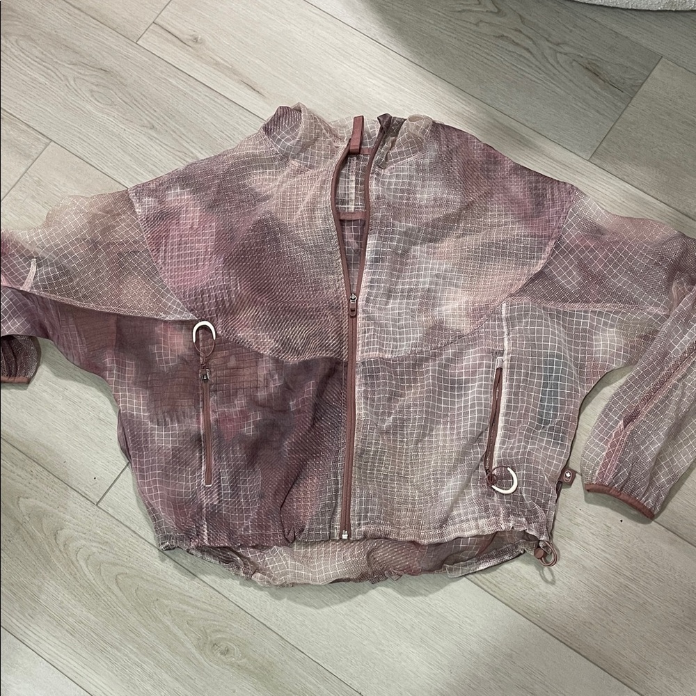 Lululemon translucent jacket - image 5
